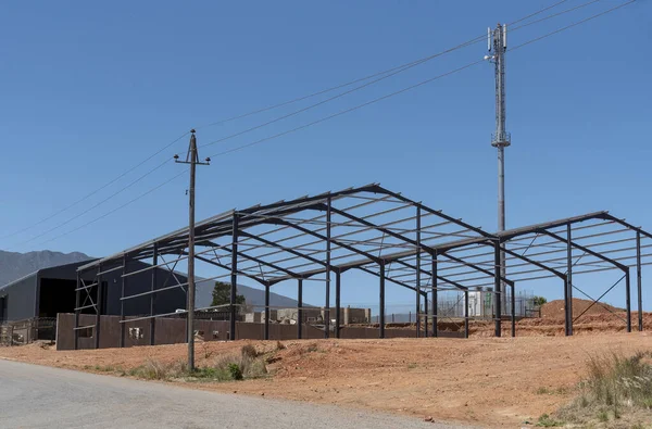 Swellendam Південна Африка Грудень 2019 Будівництво Металу Двох Сараїв Сільськогосподарських — стокове фото