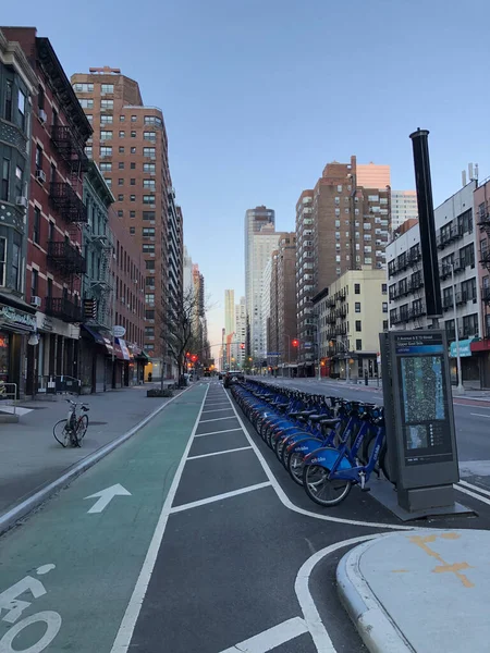 Nueva York Estados Unidos Abril 2020 Mirando Hacia Sur Avenida — Foto de Stock