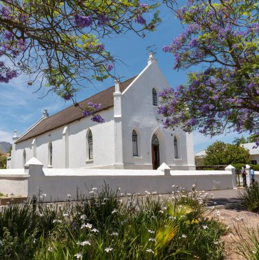 Tulbagh, Batı Burnu, Güney Afrika. 2019. Van der Stel Caddesi 'ndeki eski Hollanda Reform Kilisesi, Tulbagh, Güney Afrika.