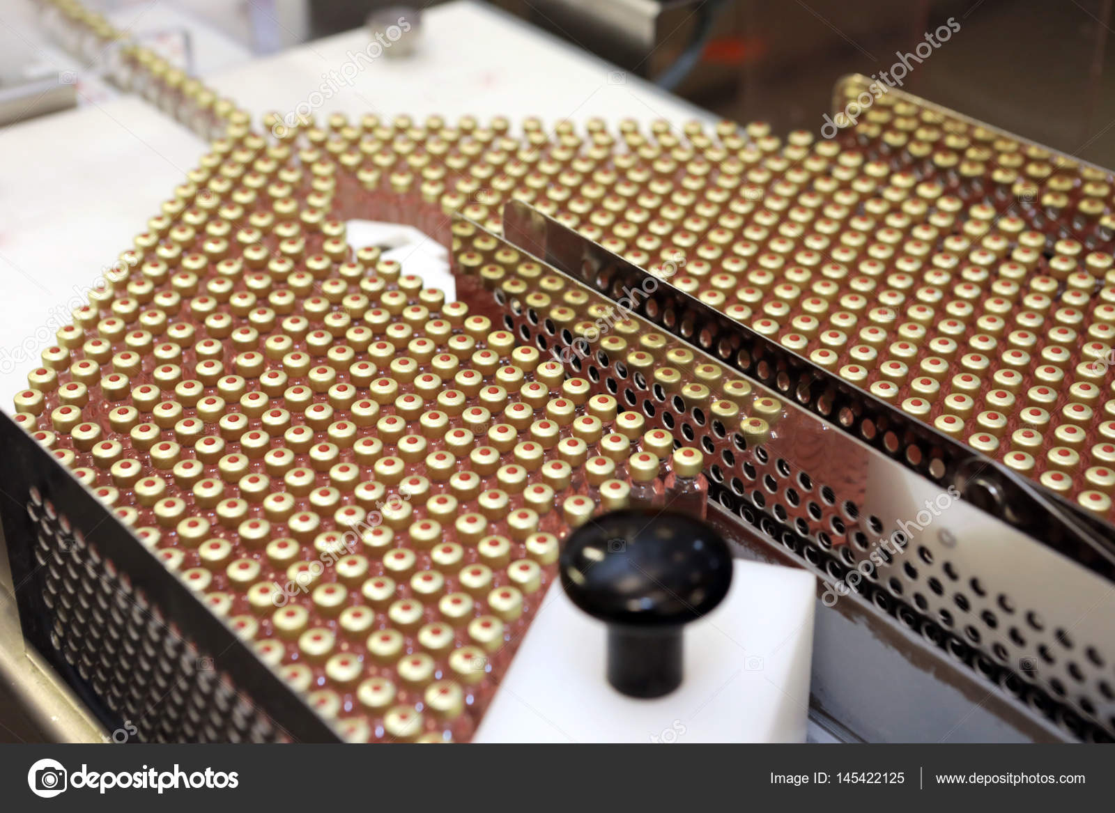 Insulin production line. Industrial release of insulin in cartridges. Insulin cartridge for