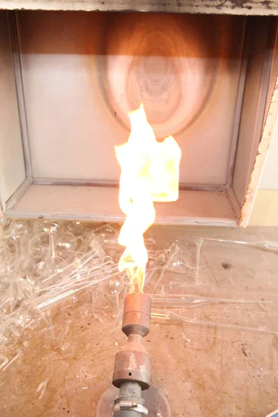 Factory Christmas Toys Worker Blows Out Glass Burner Melts Glass — Stock Photo, Image