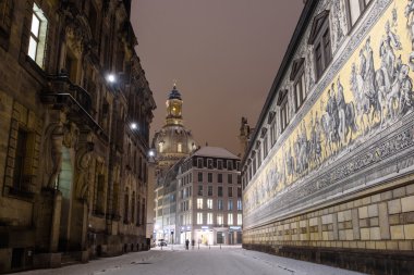 Dresden's Old Town kış geceleri