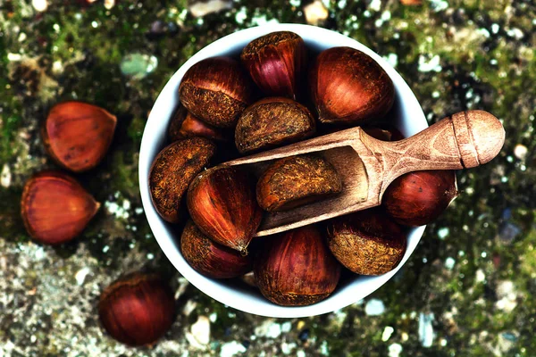 Chestnuts Bow Top View — Stock Photo, Image