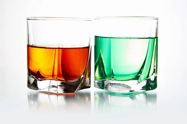 Couple glasses with cocktail — Stock Photo, Image