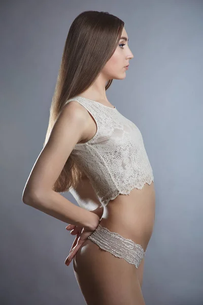 Şehvetli genç kadın iç çamaşırı — Stok fotoğraf