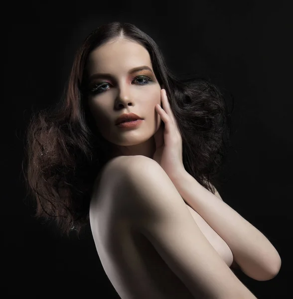 Schöne nackte Frau mit Make-up — Stockfoto