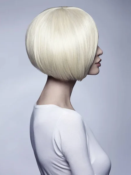 Beautiful woman with unusual bob hairstyle — Stock Photo, Image