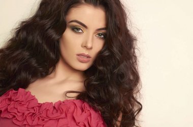 Olağandışı; portre; güzel; Fotoğraf; bakım; Vogue; modeli; kıllı;