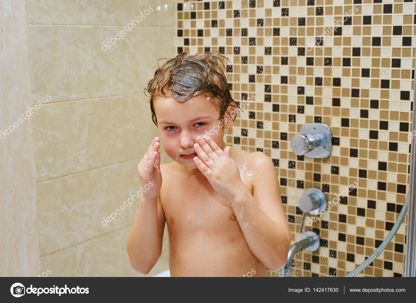 Children in the bathroom ⬇ Stock Photo, Image by © fisher05 #142417630 Children in the bathroom ⬇ Stock Photo, Image by © fisher05 #142417630