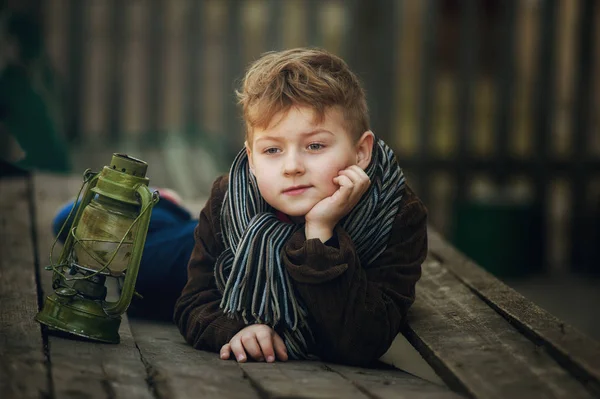 Retrato estilizado de un chico de estilo retro  . —  Fotos de Stock