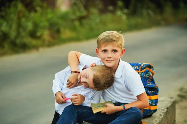 Two boys schoolboy having fun after school — Stock Photo, Image