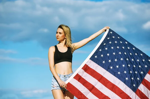 Young Woman Holding Flag Patriot Girl Flag Sky Background — Stock Photo, Image