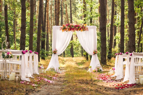 Güzel romantik Festival yer 