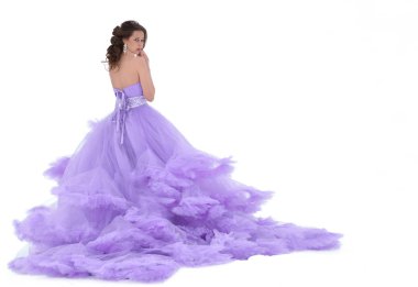 Delight. elmas küpe ile şık şık kadın gelin. platin takı