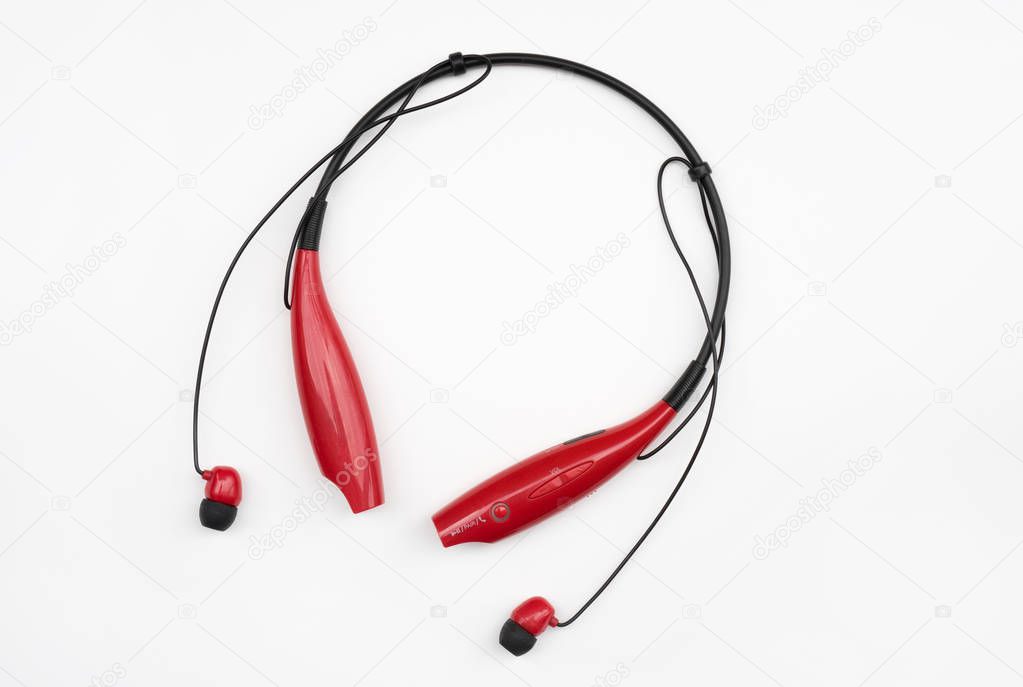 Wireless Bluetooth Neckband & Earbuds