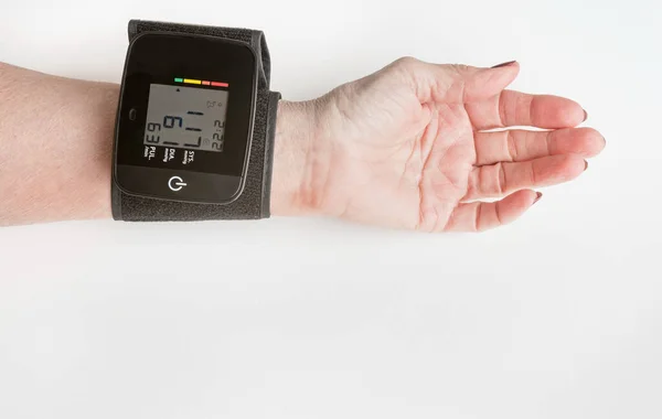 Arm Wrist Blood Pressure Cuff Reading — Stock Photo, Image