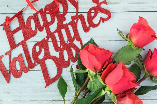 Gül Sevgililer günü tebrik kartı.