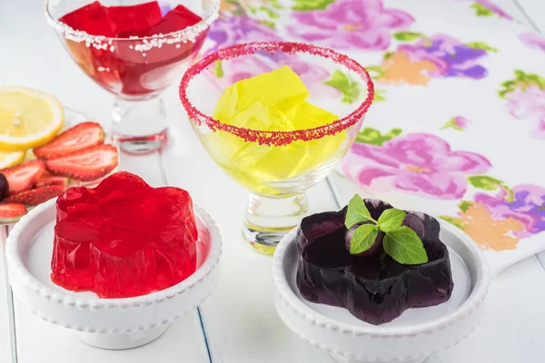 Homemade alcohol jello cubes cocktail. — Stock Photo, Image