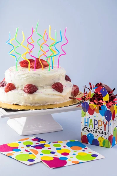 Homemade strawberry birthday cake. — Stock Photo, Image