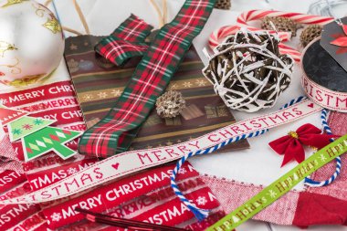 Noel hediyesi için ambalaj malzeme.