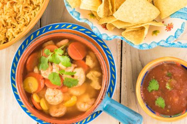 Meksika karides sebzeleri baharatlı çorba..