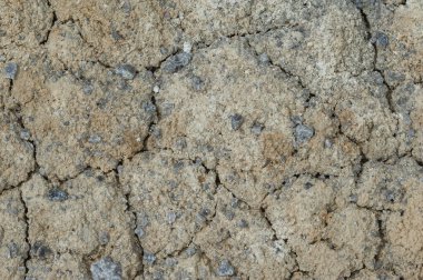 kaolin toprağı çıkarıldığı yerde.