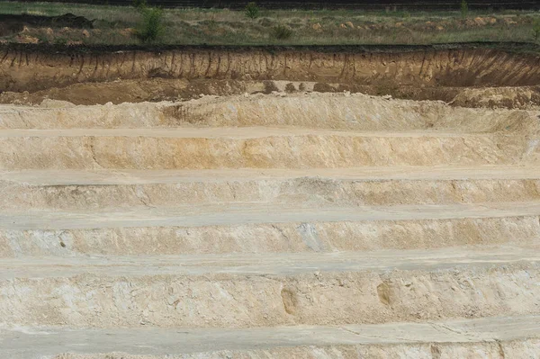 Многоярусный Карьер Каолиновой Глины — стоковое фото