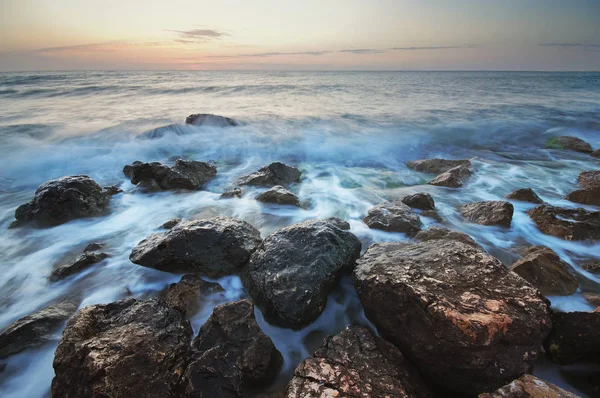 Vacker havsutsikt. Naturens sammansättning. — Stockfoto