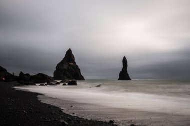 Reynisfjara siyah kum plaj, İzlanda'çevre düzenlemesi
