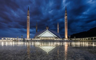 Akşam uzun pozlama Faysal Camii Islamabad, Pakistan
