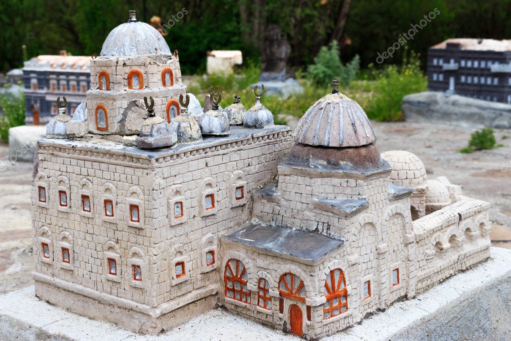 Kars Historic Stone House. Model Samples. June 2, 2016 Kars, Turkey