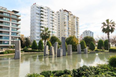 Bina Modern apartmanın dış ve şehir hayatı, gayrimenkul,