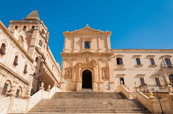 Вид на церковь Святого Франциска Непорочного в Ното, Сицилия — стоковое фото