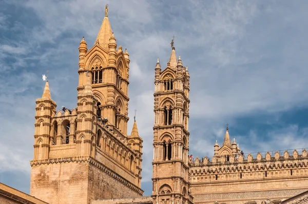 Catedral de Palermo é a igreja catedral da Igreja Católica Romana, localizada em Palermo, Sicília, Itália — Fotografia de Stock