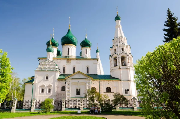 Iglesia de Elías el Profeta en Yaroslavl, Rusia — Foto de Stock