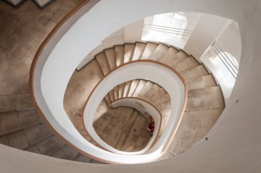 Vladimir su kulesinde içinde döner merdiven.