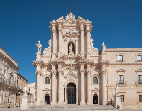 Duomo de Siracusa en el sur de Sicilia, Italia — Foto de Stock