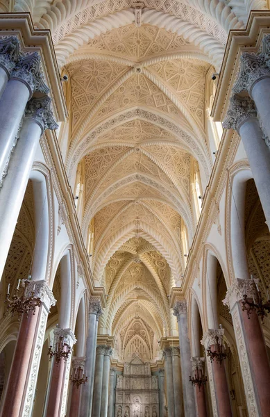 Interior of the Erice Cathedral, province of Trapani. Sicily, Italy — Stock Photo, Image