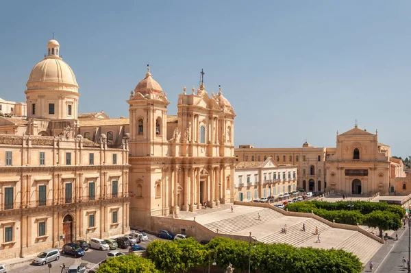 De kathedraal van Noto is een rooms-katholieke kathedraal in Noto in Sicilië — Stockfoto