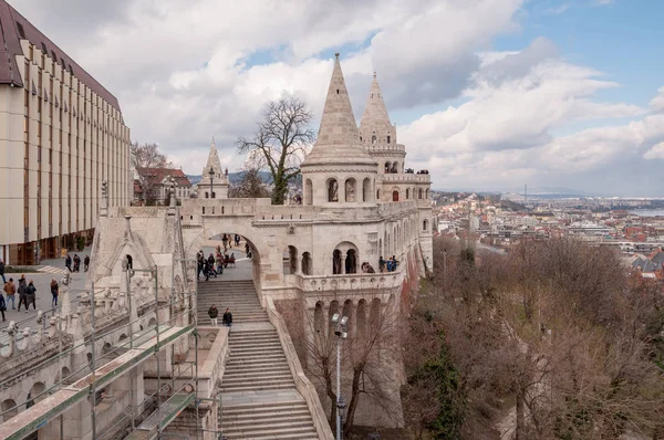Tower of Fisherman's Bastion in Budapest — Stock Photo, Image
