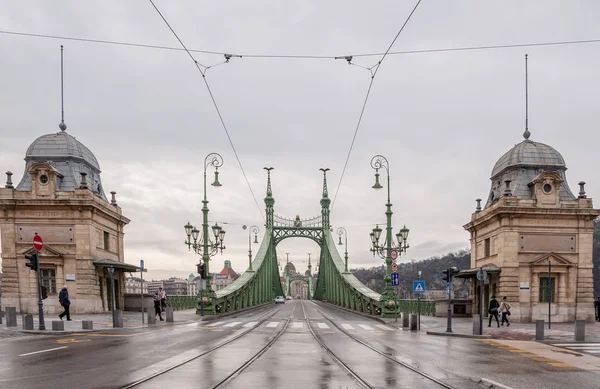 Most svobody nebo most svobody v Budapešti — Stock fotografie