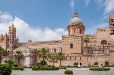 Palermo katedral Palermo, Sicilya, İtalya'da bulunan Roma Katolik katedral kilise olduğunu.