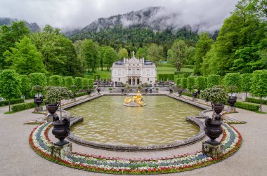 Linderhof sarayıdır Schloss Almanya, güneybatı Bavyera