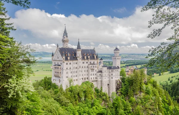 Neuschwanstein Şatosu Fussen güneybatı Bavaria, Almanya için yakınında.