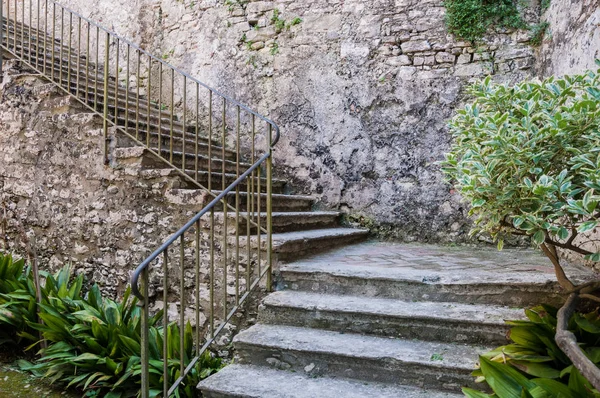The ruins of the monastery of Sant Savior in Erice, Sicily — Stock Photo, Image