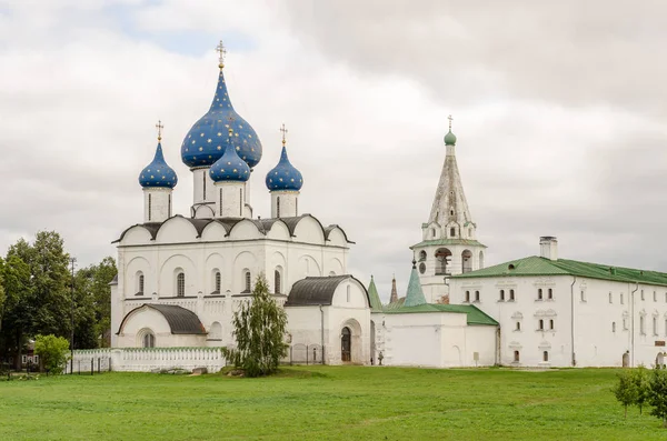 Malerischer Blick auf den suzdal kremlin, Russland. Goldener Ring Russlands — Stockfoto