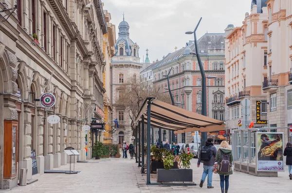 Budapeşte, Macaristan 'da sokak manzarası.