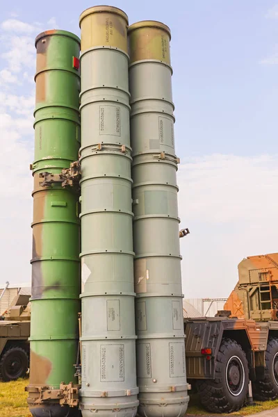 Füze sistemi ile mobil araba