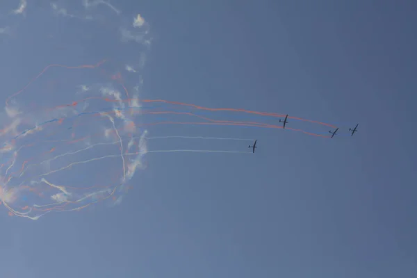 Akrobatik planör bir grup hava gösterisi