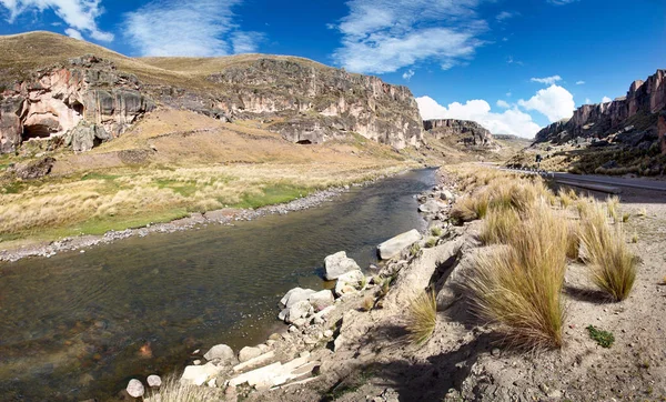Desfiladero del río Macusani, departamento de Puno, Perú — Foto de Stock